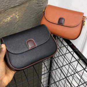 Dooney & Bourke Pebble Grain Crossbody Bag