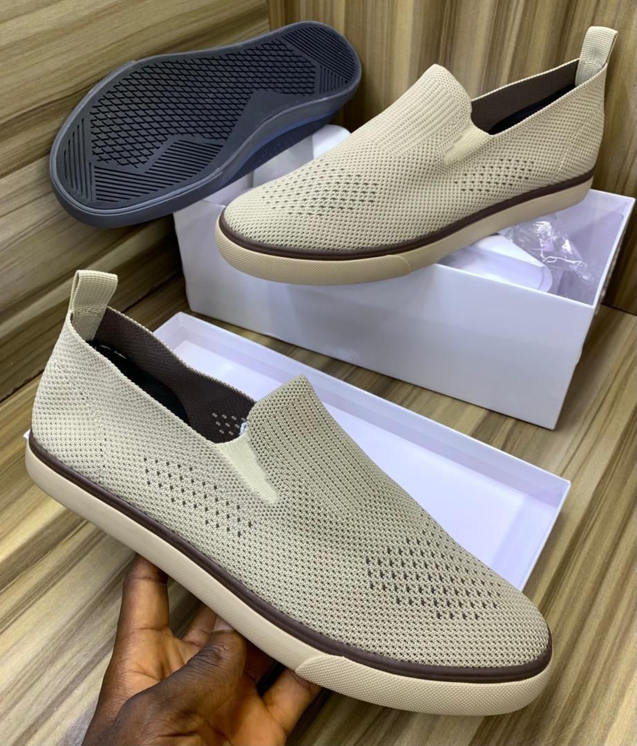 Breathable Knit Slip-On Sneakers - Image 3