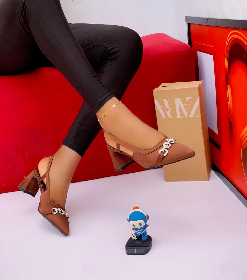 Zara Fuchsia Satin Slingback Heel - Image 4