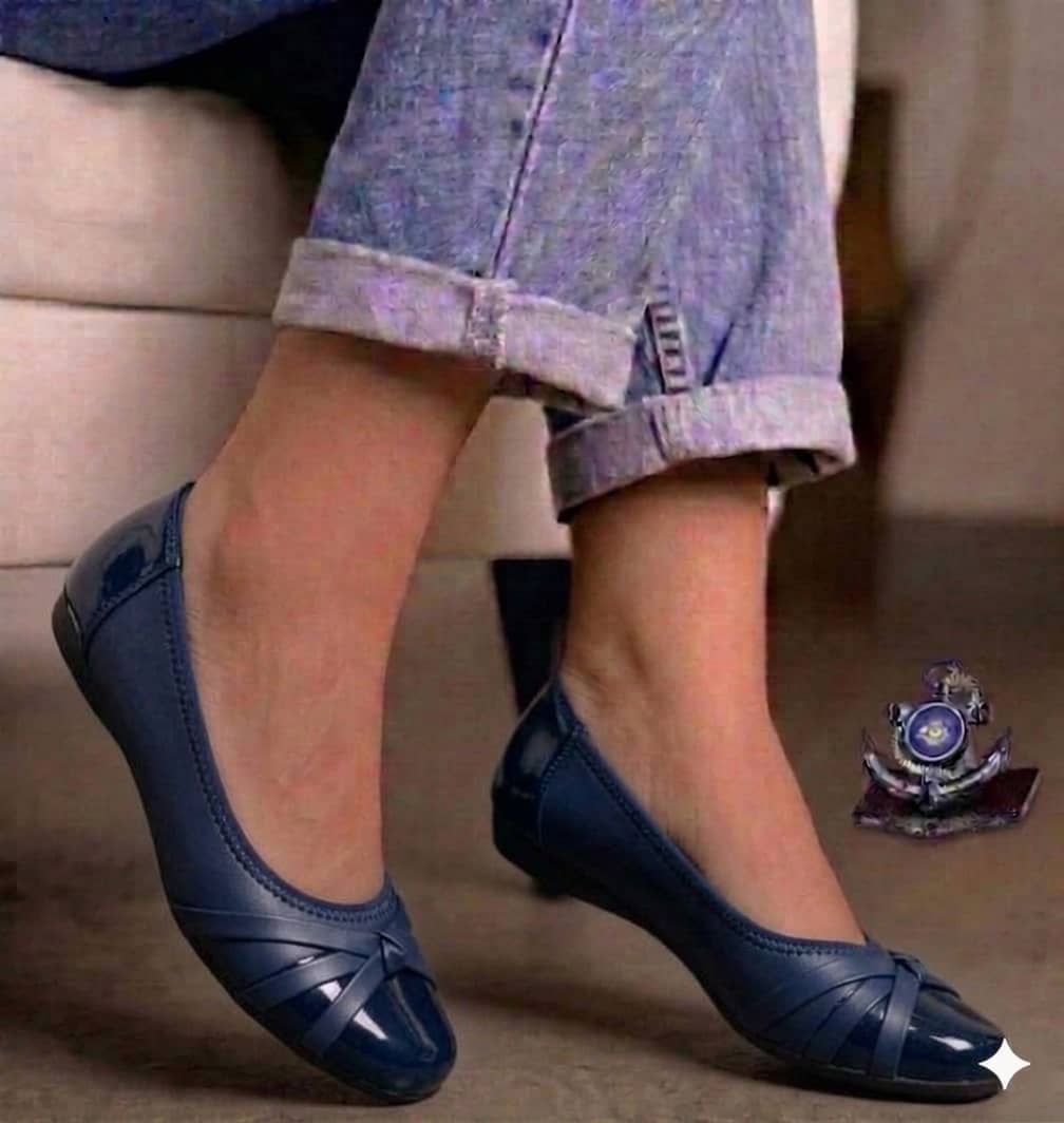 Classic Comfort Low-Wedge Ballet Flat - Image 4