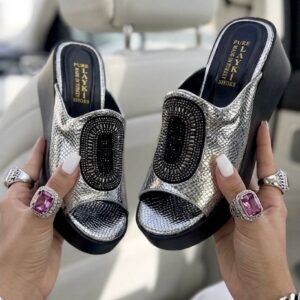 Layki Bross Stone Detailed Wedge