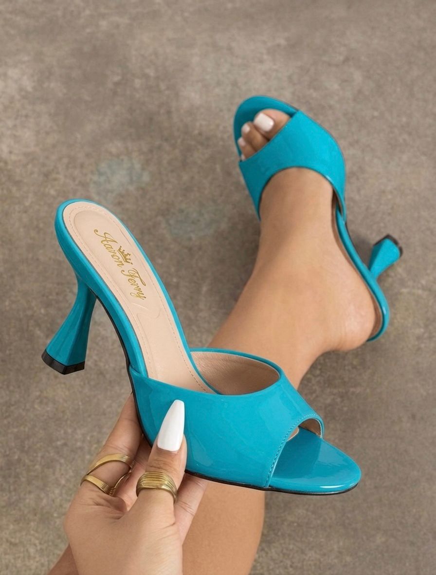 Open-toe, single-band heeled mule - Image 5