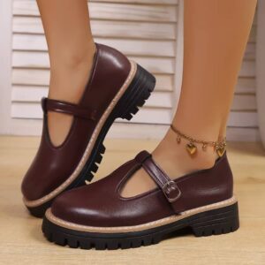 Lug Sole Chunky T-Strap Mary Jane Shoes